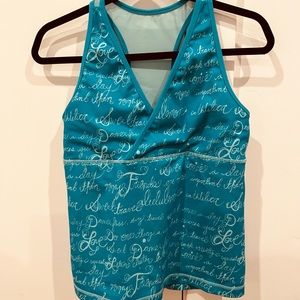 Lululemon size 10